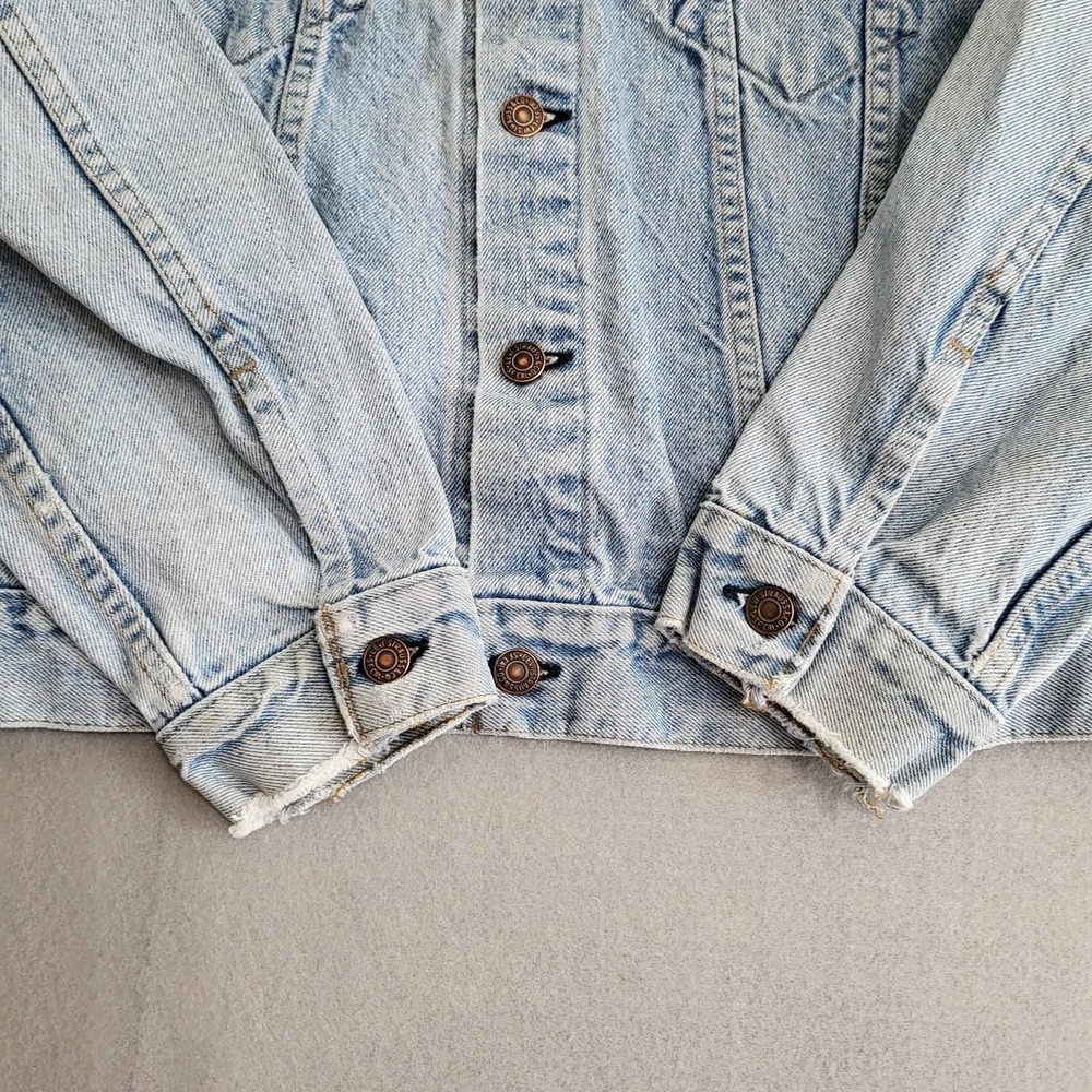 VTG Levi's Denim Blue Jean Trucker Jacket Made In USA Distressed Thrashed - Picture 4 of 13